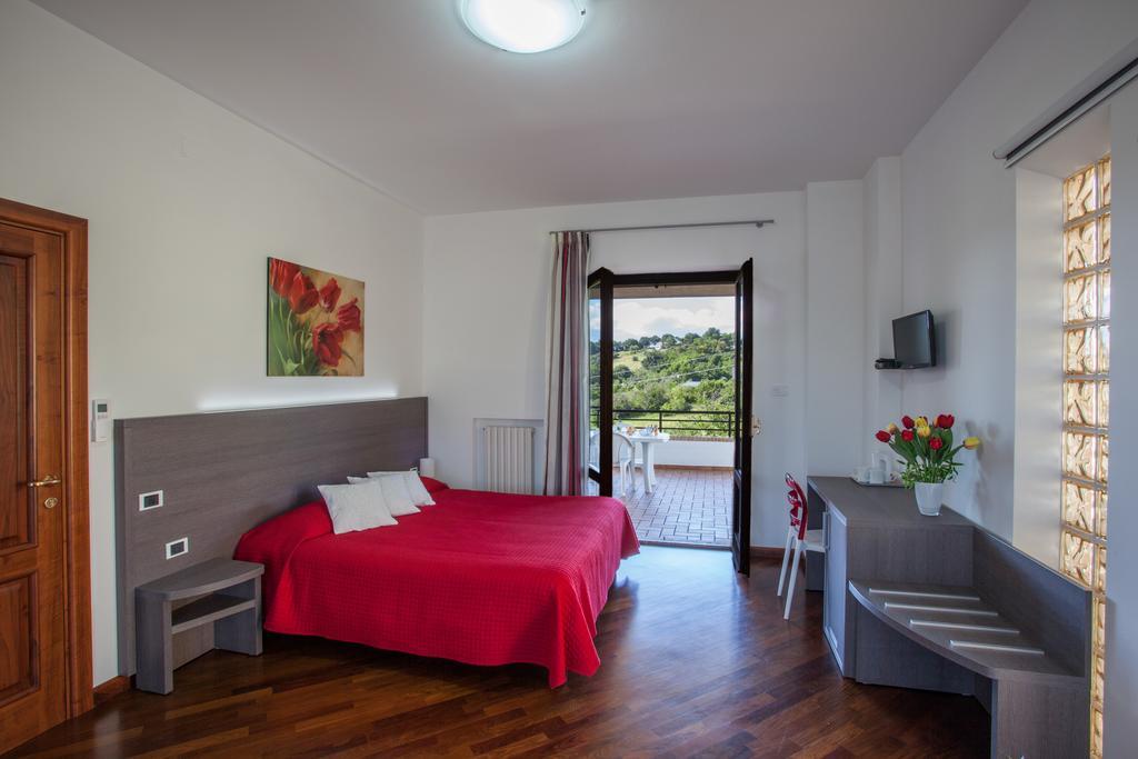 Fiori Del Conero Villa Ancona Szoba fotó